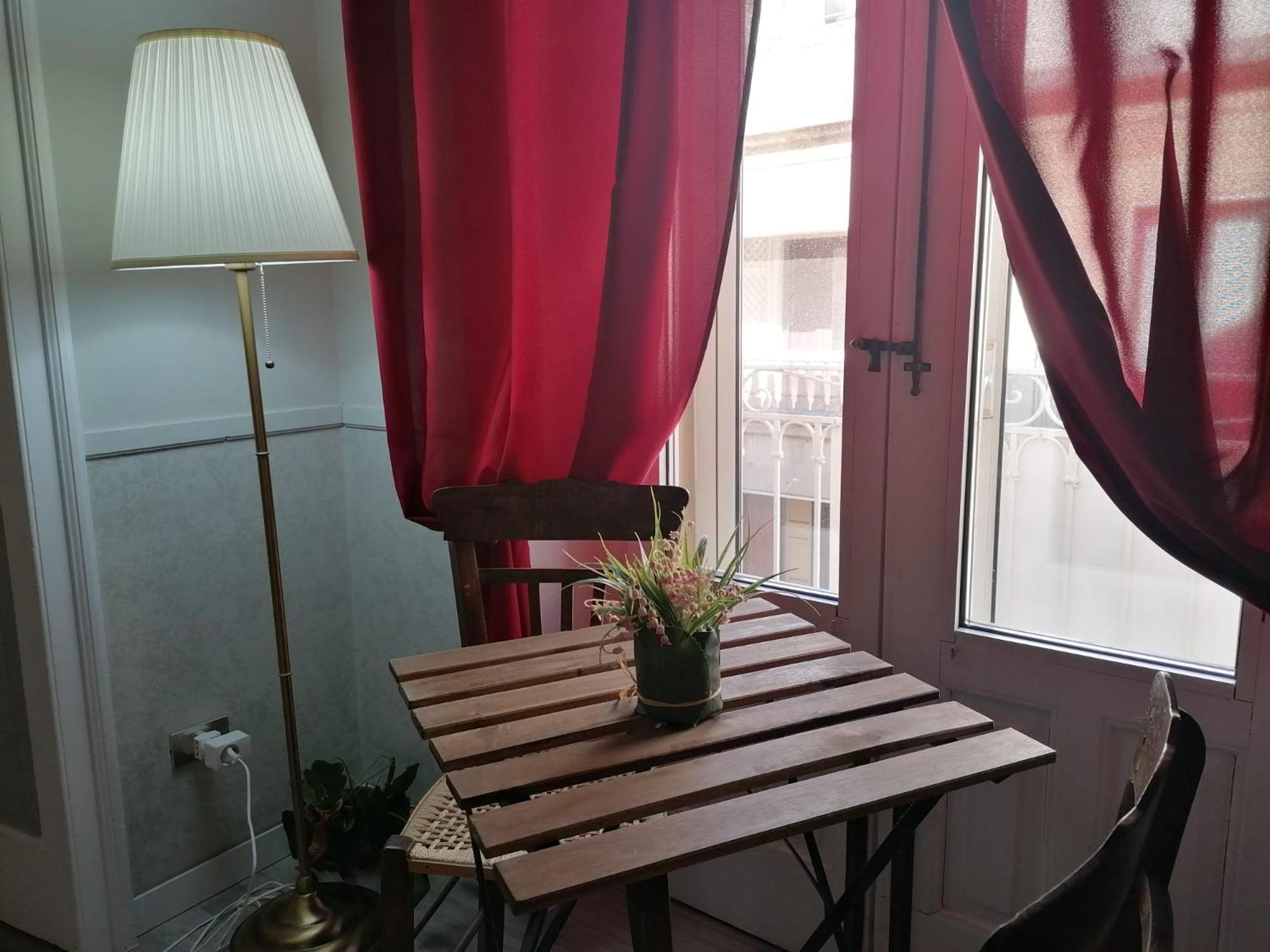 384 Guesthouse Rooms & Suite Енна Екстер'єр фото