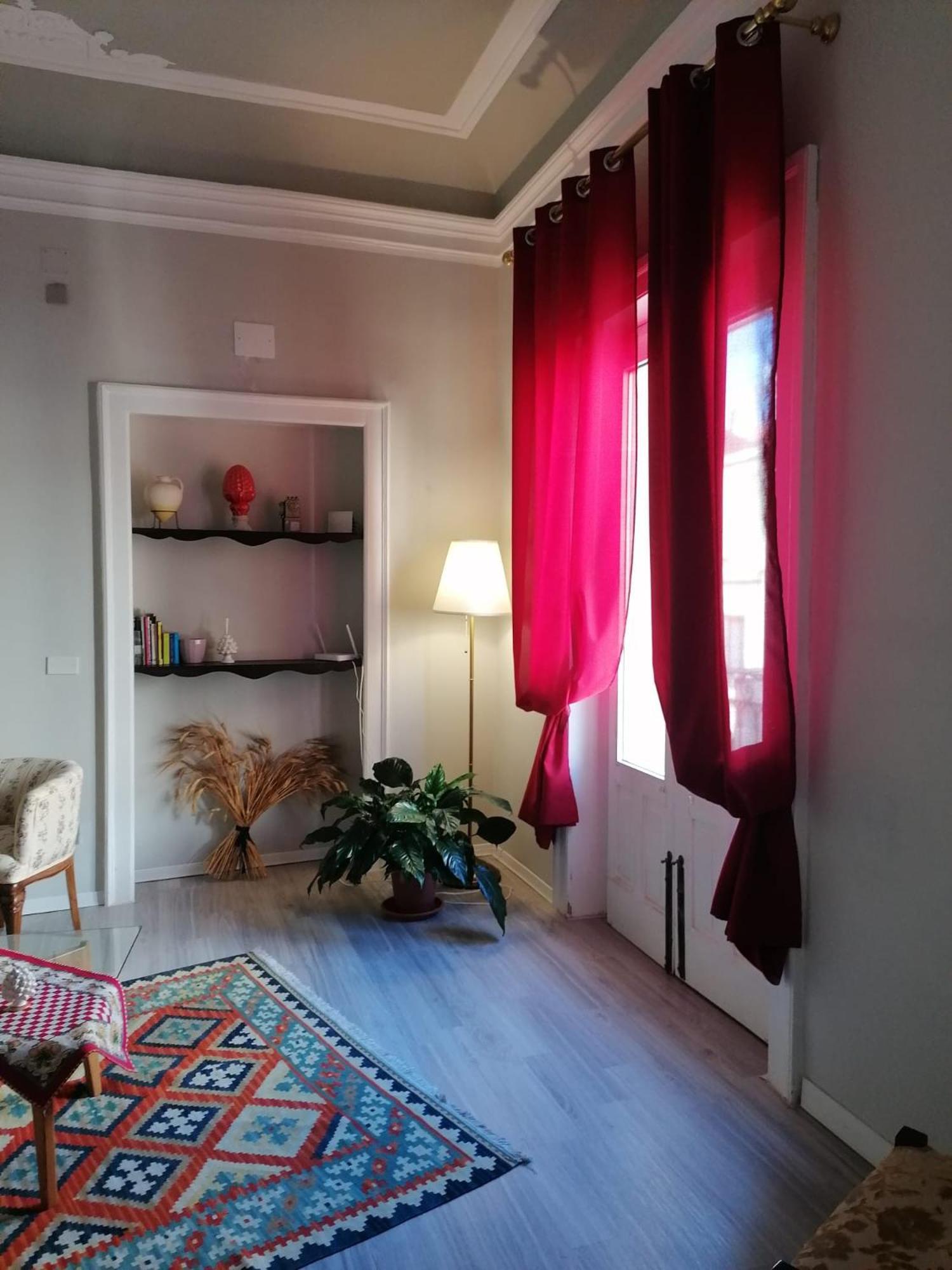 384 Guesthouse Rooms & Suite Енна Екстер'єр фото