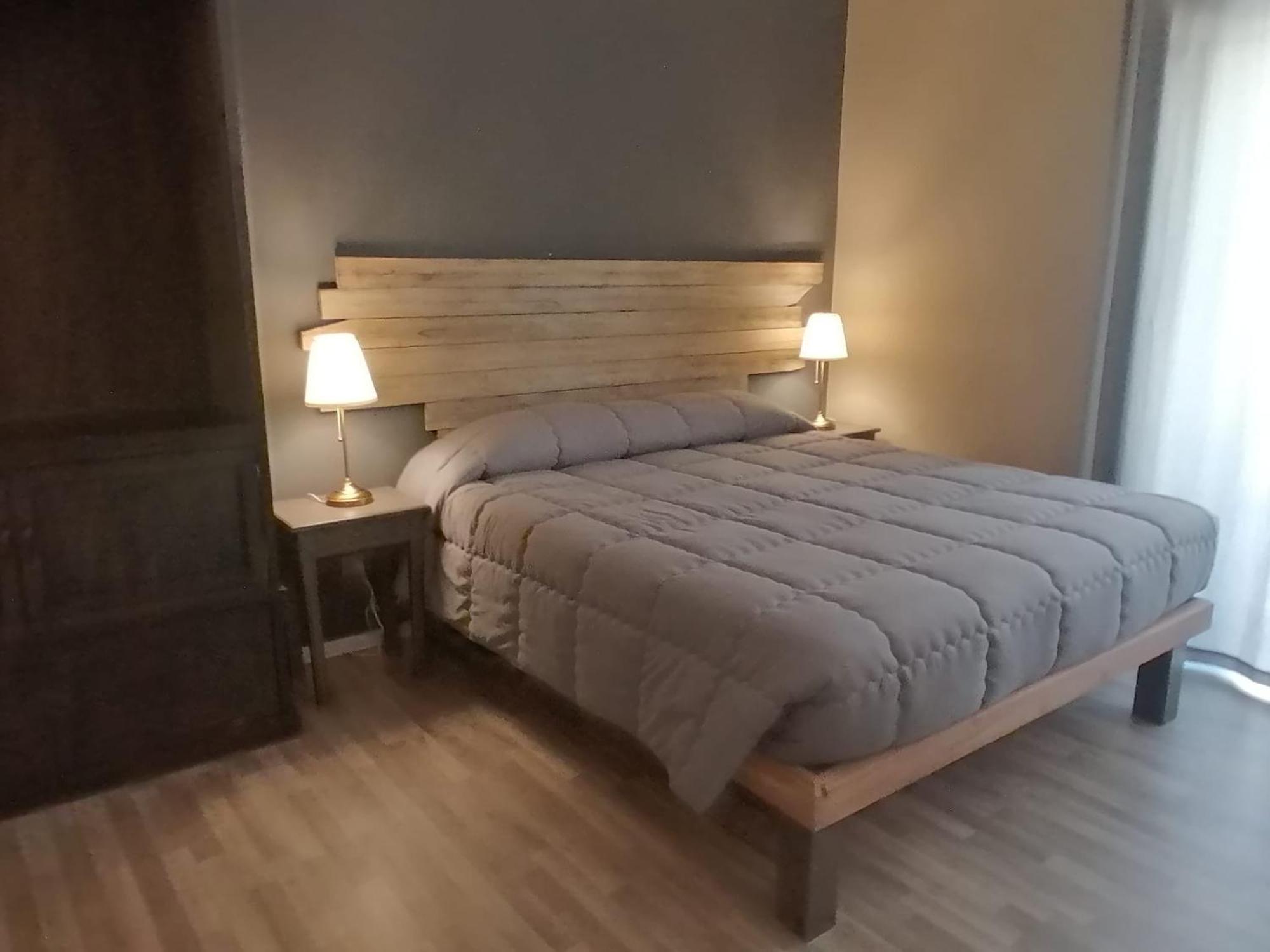 384 Guesthouse Rooms & Suite Енна Екстер'єр фото