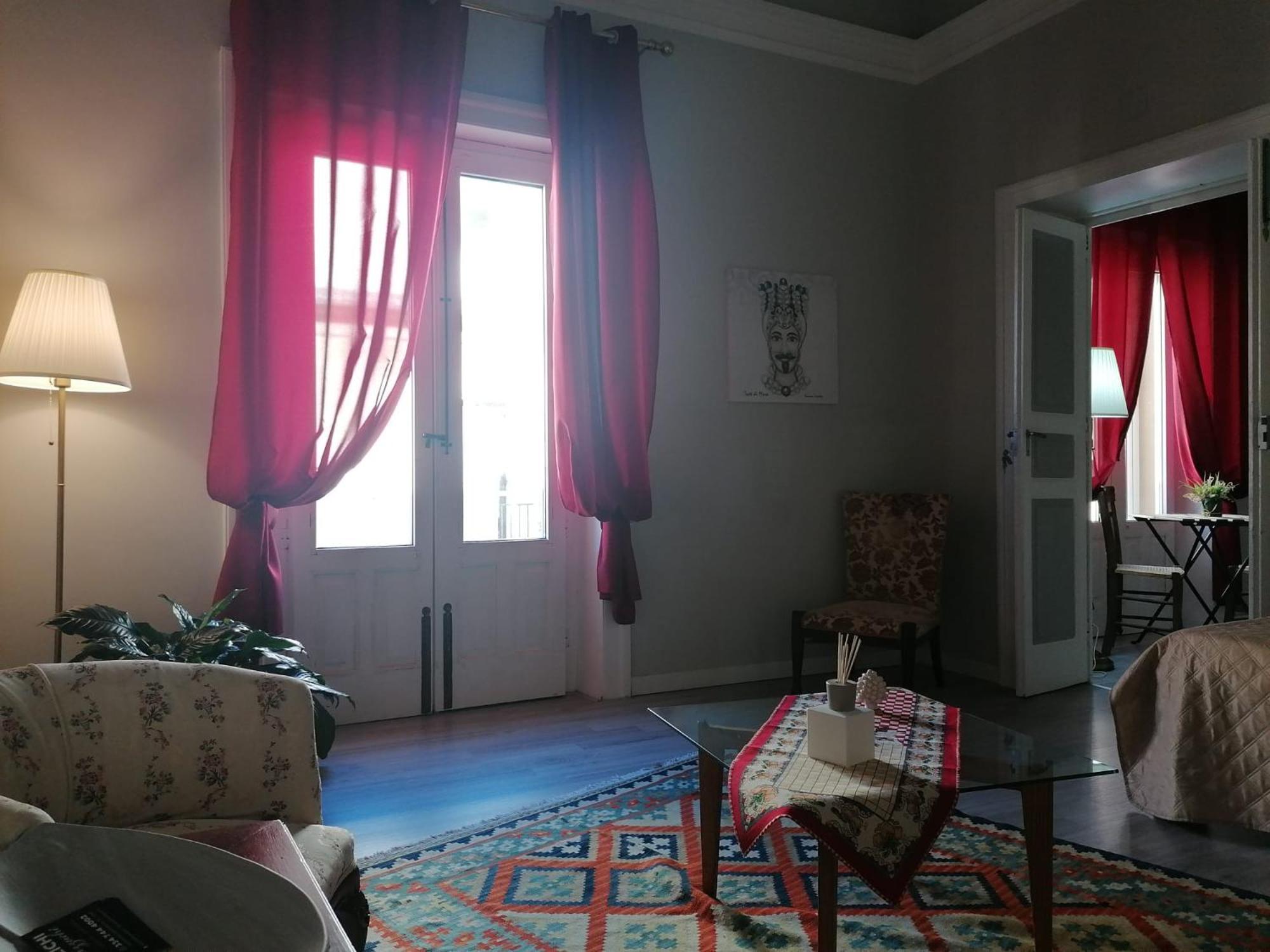 384 Guesthouse Rooms & Suite Енна Екстер'єр фото